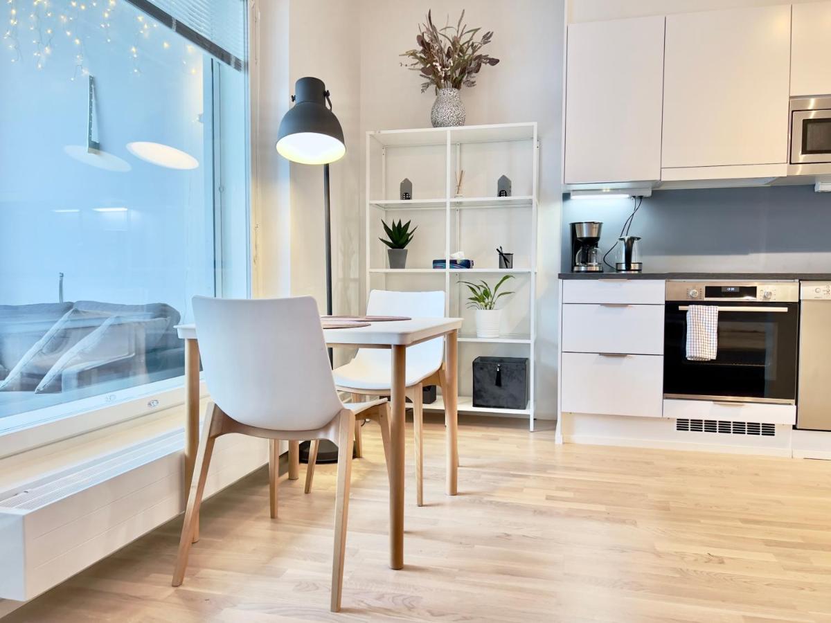 Stunning Central Apartment Helsinki Bagian luar foto